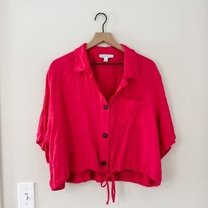 BUTTON UP BLOUSE!